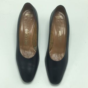 D’Antonio Vintage Black Leather Heels, Size 6.5